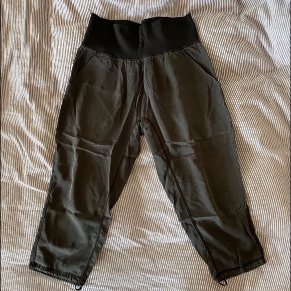 lululemon athletica Pants - Lululemon Tencel Cropped Pants